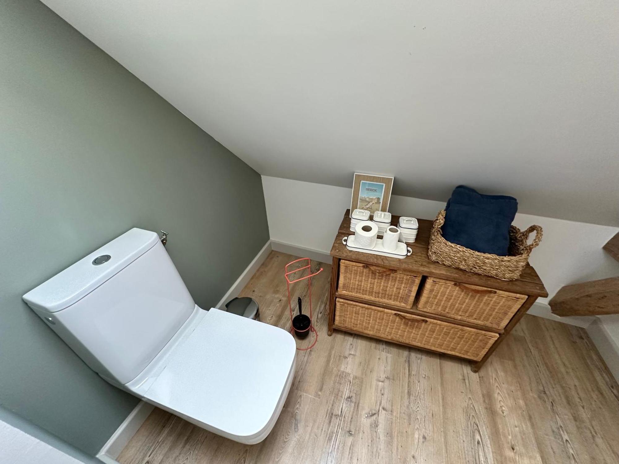 Maison Avec Terrasse - 2 Confortables Pour 4 A 6 Personnes *
