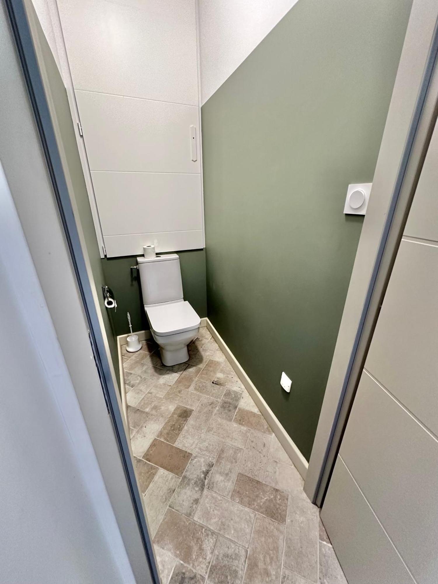 Maison Avec Terrasse - 2 Confortables Pour 4 A 6 Personnes * Verton